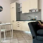 Belvedere_studio Flat דירה San Fermo della Battaglia